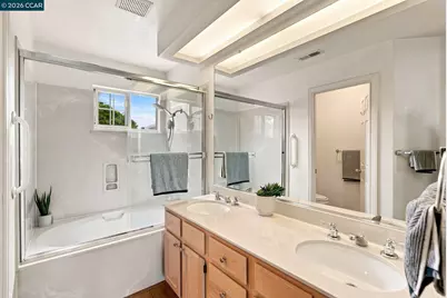 11 Seabreeze Dr, Richmond, CA 94804 - Photo 29