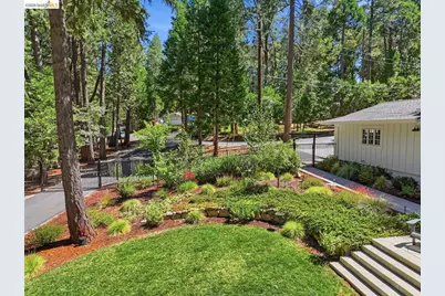 12983 Mayflower Dr, Nevada City, CA 95959 - Photo 5