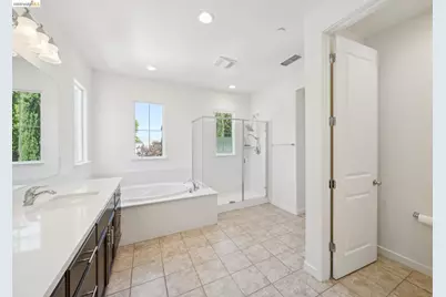 320 Heritage Ln, Dixon, CA 95620 - Photo 37