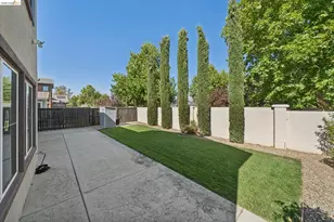 320 Heritage Ln, Dixon, CA 95620 - Photo 67