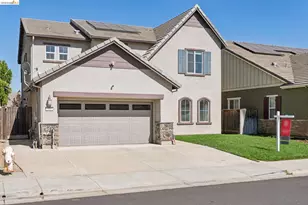 320 Heritage Ln, Dixon, CA 95620 - Photo 1