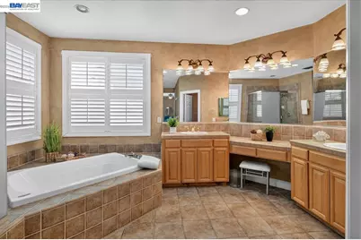 4329 Foxford Way, Dublin, CA 94568 - Photo 19