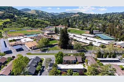 36 Miramonte Dr, Moraga, CA 94556 - Photo 21