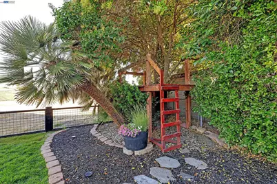 1035 Marigold Rd, Livermore, CA 94551 - Photo 9