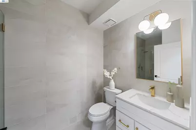 5740 Belleza Dr, Pleasanton, CA 94588 - Photo 21