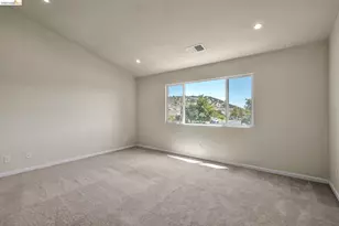 544 Pine Creek Cir, Fairfield, CA 94534 - Photo 17