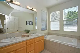 513 Gabriel Ct, Walnut Creek, CA 94597 - Photo 21