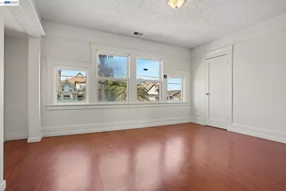 1520 51st Ave, Oakland, CA 94601 - Photo 7