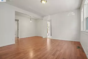 1520 51st Ave, Oakland, CA 94601 - Photo 13