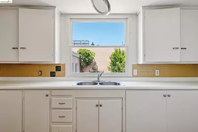 1129 Marin Ave, Albany, CA 94706 - Photo 19