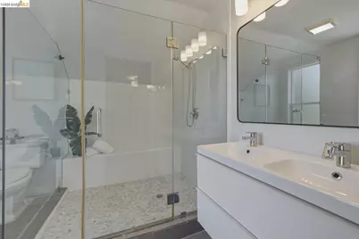 2523 Martin Luther King Jr Way, Oakland, CA 94612 - Photo 33