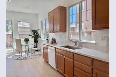 438 Hatheway St, Mountain House, CA 95391 - Photo 41