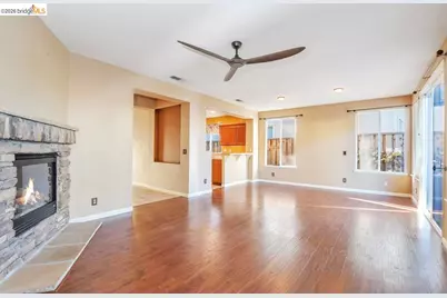 2533 Crescent Way, Discovery Bay, CA 94505 - Photo 7