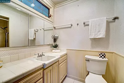 550 Silverado Dr, Lafayette, CA 94549 - Photo 17