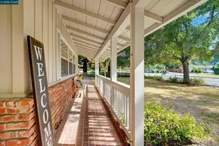 550 Silverado Dr, Lafayette, CA 94549 - Photo 3