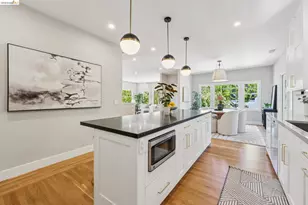 136 Arbor Dr, Piedmont, CA 94610 - Photo 13