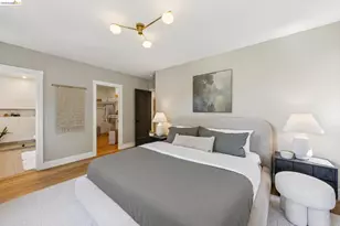 136 Arbor Dr, Piedmont, CA 94610 - Photo 17