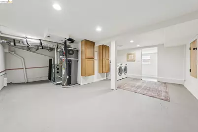 136 Arbor Dr, Piedmont, CA 94610 - Photo 41