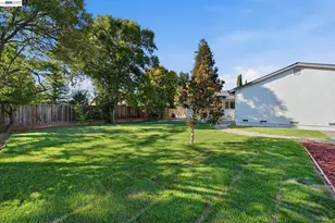 1829 Elkwood Dr, Concord, CA 94519 - Photo 33
