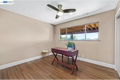28016 Whitestone Ct, Hayward, CA 94542 - Photo 29