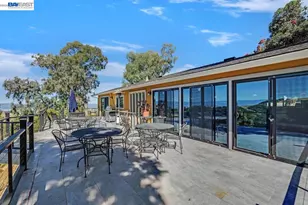 28016 Whitestone Ct, Hayward, CA 94542 - Photo 15
