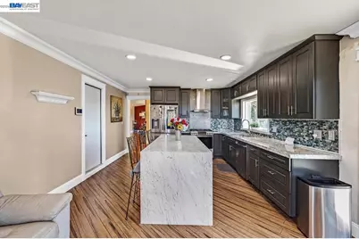 28016 Whitestone Ct, Hayward, CA 94542 - Photo 17