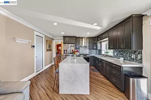 28016 Whitestone Ct, Hayward, CA 94542 - Photo 17
