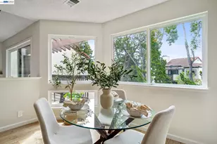 21062 Gary Dr, Hayward, CA 94546 - Photo 17