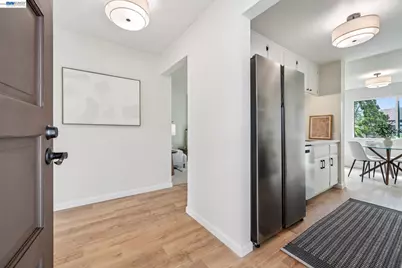 21062 Gary Dr #217, Hayward, CA 94546 - Photo 3
