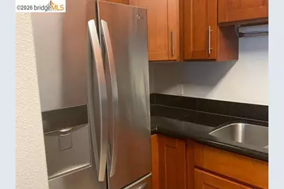 1121 40th St #5102, Emeryville, CA 94608 - Photo 9