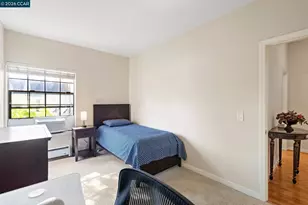 443 College Ave, Palo Alto, CA 94306 - Photo 27