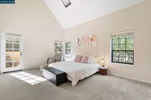 443 College Ave, Palo Alto, CA 94306 - Photo 23