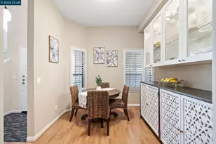 443 College Ave, Palo Alto, CA 94306 - Photo 13
