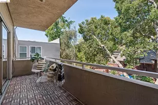 377 Palm Ave, Oakland, CA 94610 - Photo 27