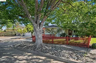 5308 Gatewood Ln, San Jose, CA 95118 - Photo 5
