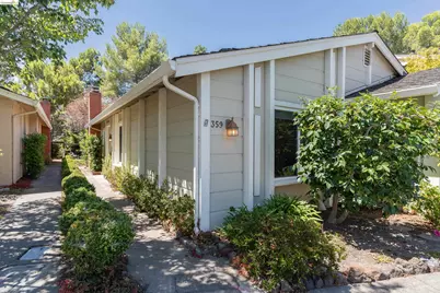 359 Kinross Dr, Walnut Creek, CA 94598 - Photo 3