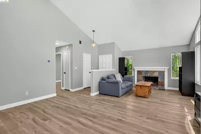 359 Kinross Dr, Walnut Creek, CA 94598 - Photo 7