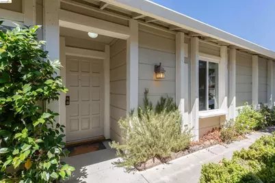359 Kinross Dr, Walnut Creek, CA 94598 - Photo 5