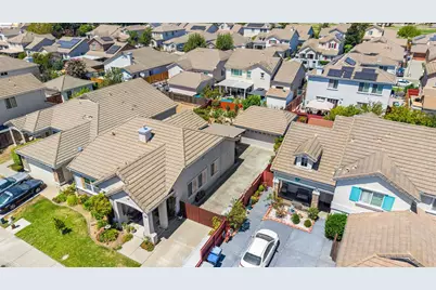 1676 Hickam Cir, Suisun City, CA 94585 - Photo 39