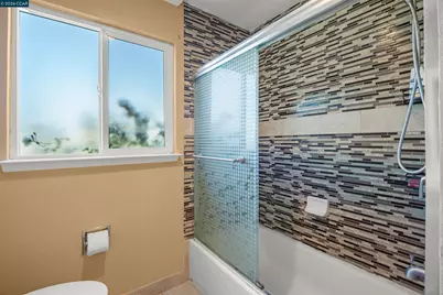 96 Corte Eulalia, San Lorenzo, CA 94580 - Photo 21