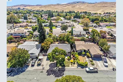 548 Silverado Cir, Fairfield, CA 94534 - Photo 49