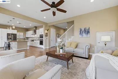 3871 Highpointe Ct, Dublin, CA 94568 - Photo 11
