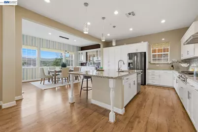 3871 Highpointe Ct, Dublin, CA 94568 - Photo 15