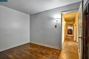 226 Tunis Rd, Oakland, CA 94603 - Photo 25