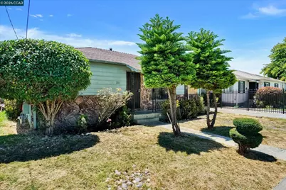 226 Tunis Rd, Oakland, CA 94603 - Photo 3