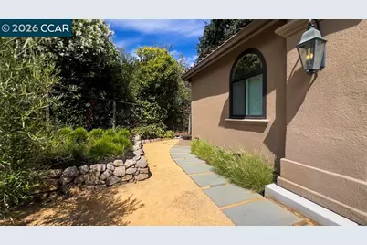 800 Hamilton Dr, Pleasant Hill, CA 94523 - Photo 51
