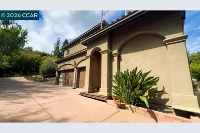 800 Hamilton Dr, Pleasant Hill, CA 94523 - Photo 55