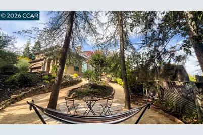 800 Hamilton Dr, Pleasant Hill, CA 94523 - Photo 47