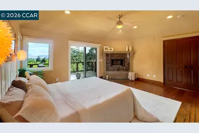 800 Hamilton Dr, Pleasant Hill, CA 94523 - Photo 11