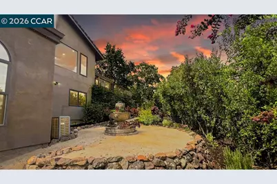800 Hamilton Dr, Pleasant Hill, CA 94523 - Photo 45